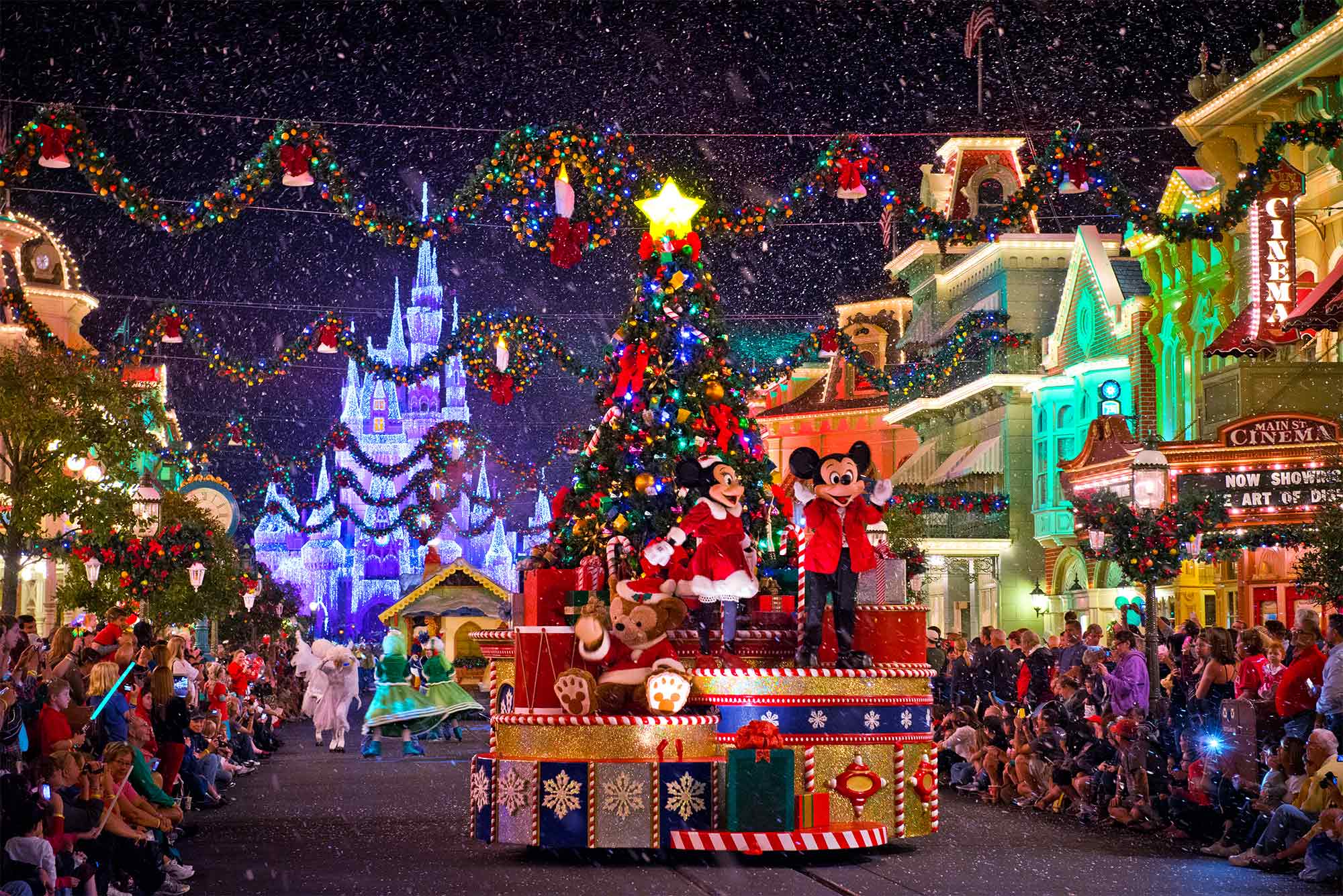 Fêter Noël à Disneyland Paris | Aide voyage. Bons plans et conseils ...
